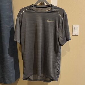 Nike Men's Charcoal Athletic Tee